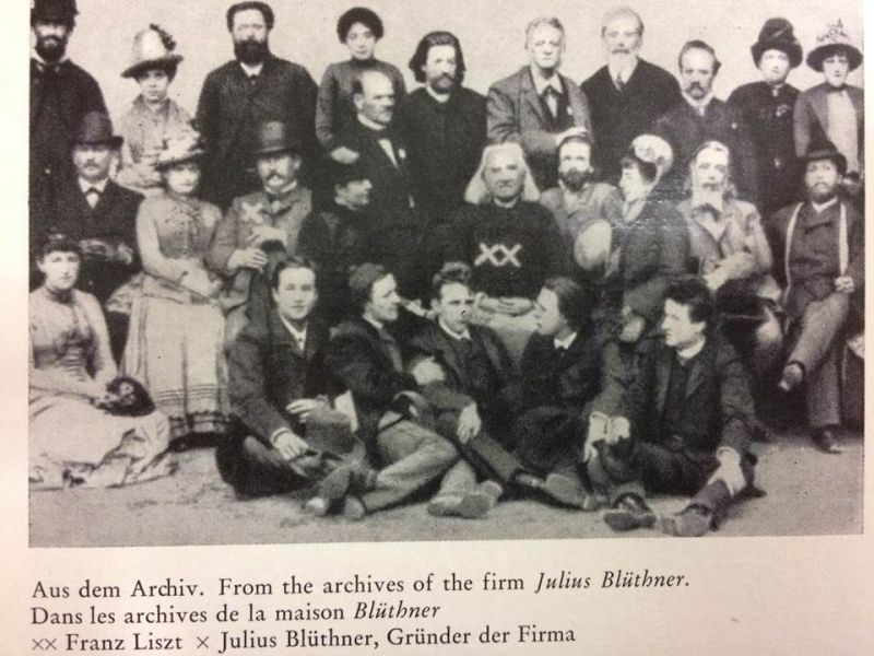 Blüthner history