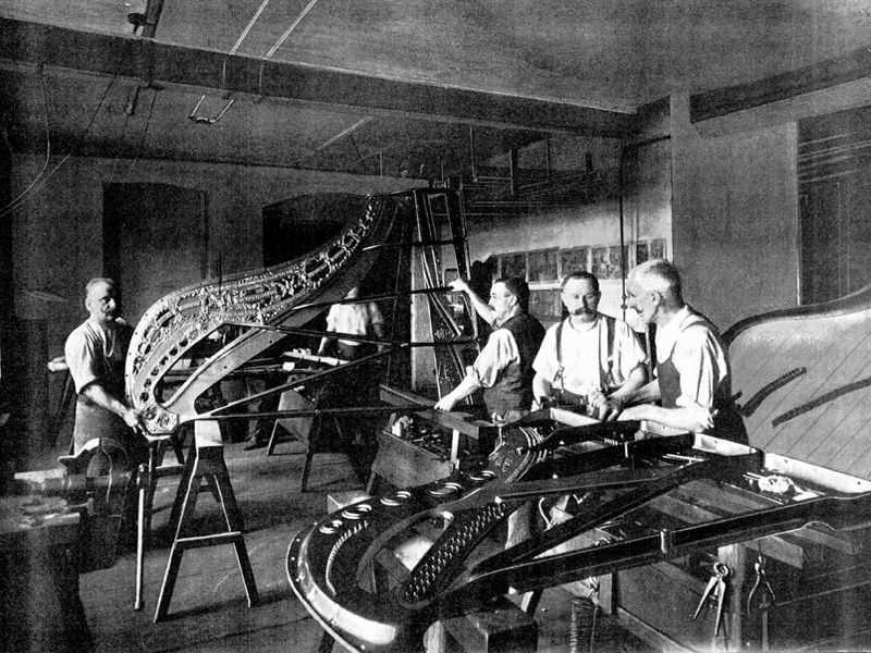Blüthner history
