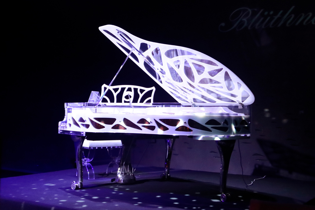 Bluthner Hive Crystal Edition Piano