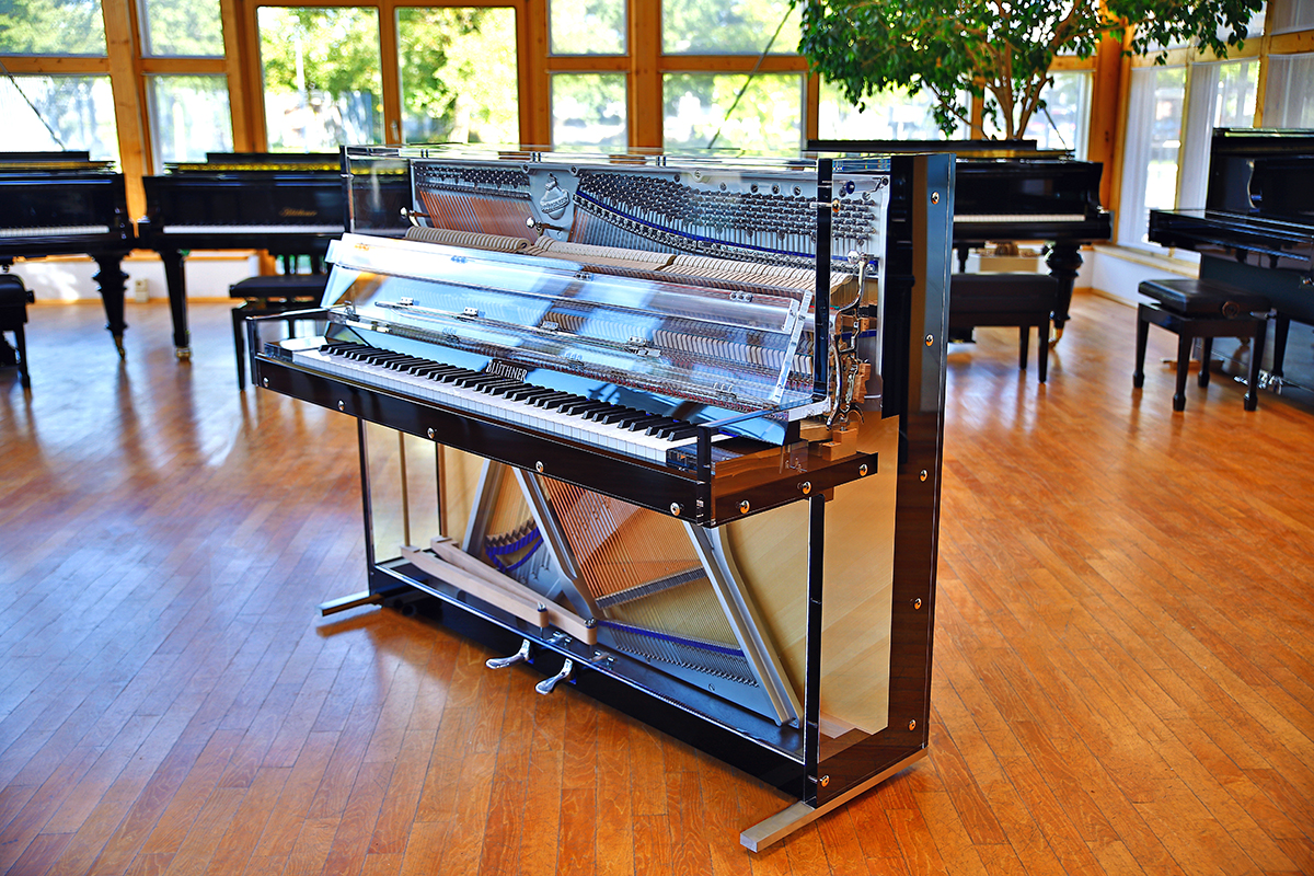 Crystal Elegance piano in white